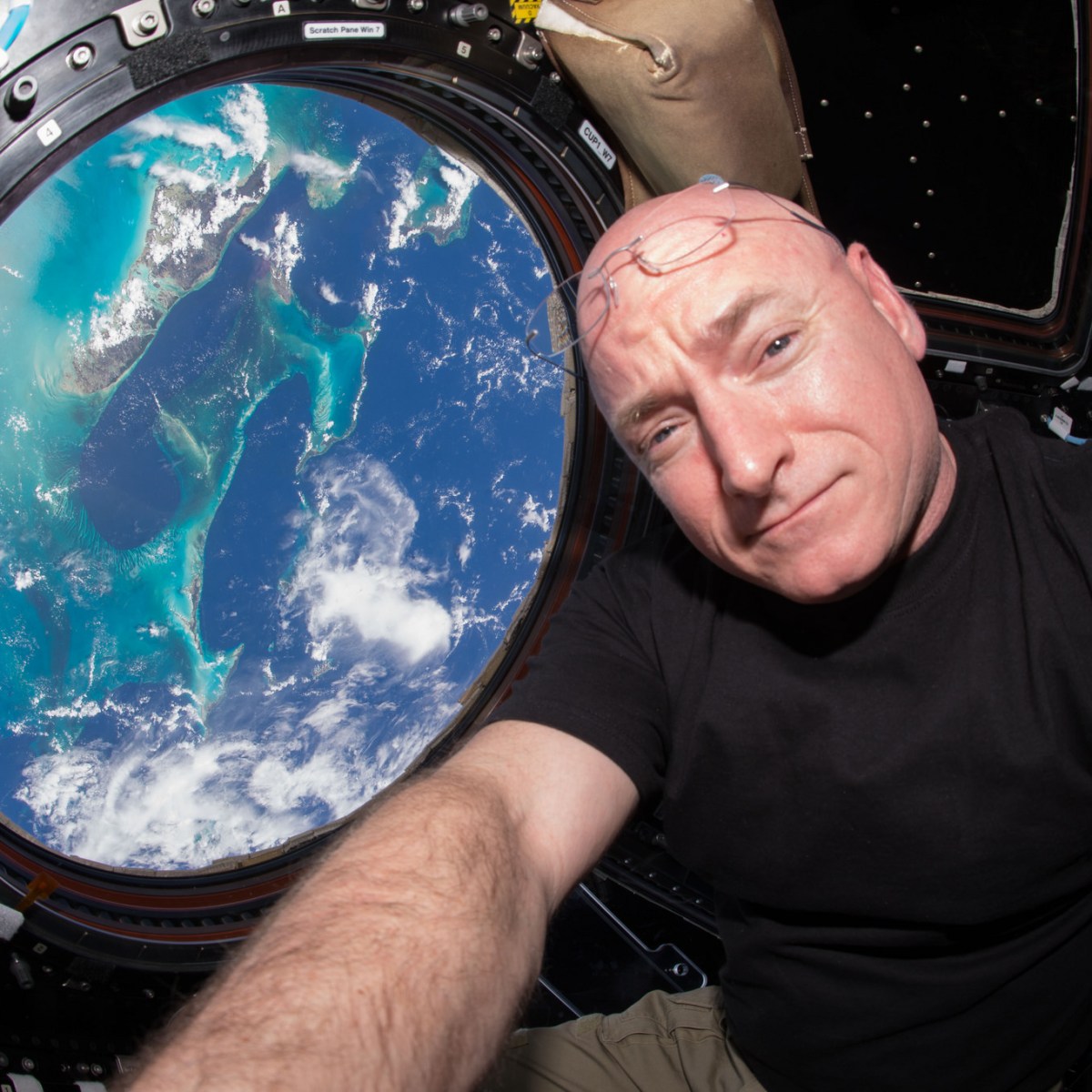 Astronaut Scott Kelly testifies before US&nbsp;Congress